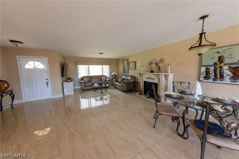 3 bedroom SingleFamilyResidence at 188 Gulfstream St, Marco Island, Marco Island — photo 5