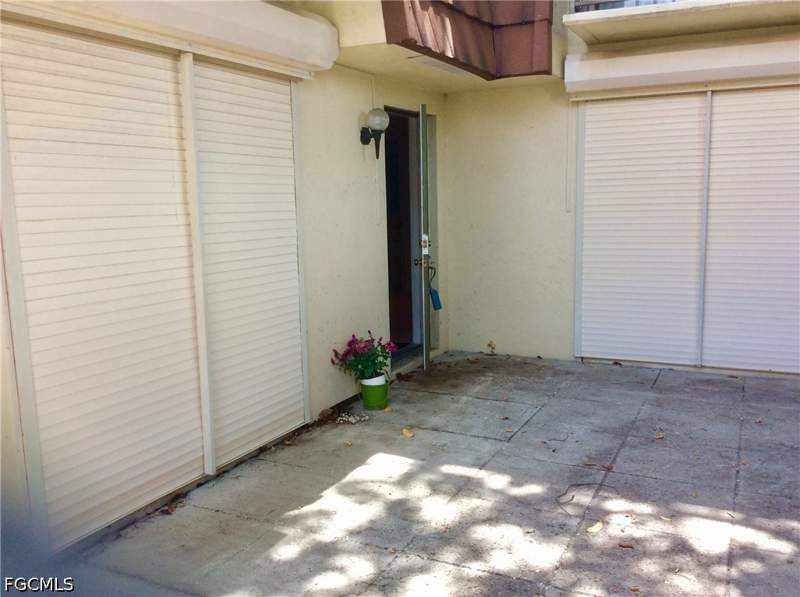 2 bedroom Townhouse at 5249 Cedarbend Dr 3, Village Of Cedarbend, Fort Myers — photo 4