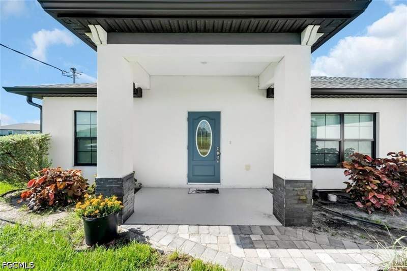 3 bedroom SingleFamilyResidence at 9014 Lamkin Cir, Port Labelle, Labelle — photo 5