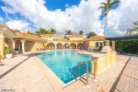 8635 River Homes Ln 2205, Bonita Springs FL - photo 17 of 22