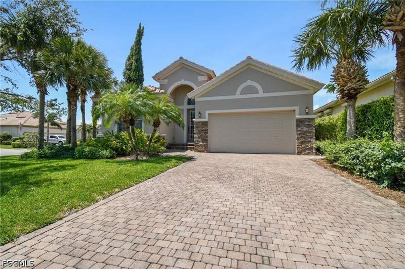 3 bedroom SingleFamilyResidence at 5742 Calmar Breeze Ln, Emerson Square, Fort Myers — photo 2