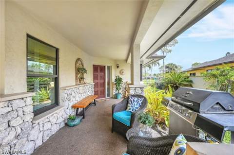 535 Augusta Blvd 4, Naples FL - photo 7 of 43