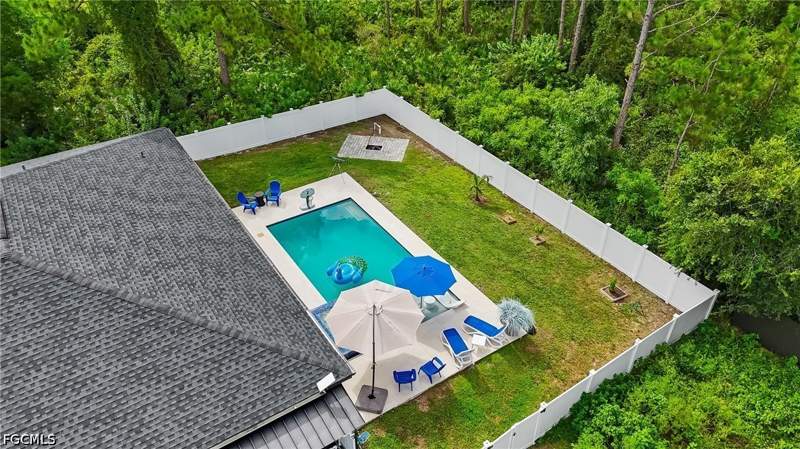 3 bedroom SingleFamilyResidence at 2711 18th St W, Lehigh Acres, Lehigh Acres — photo 3