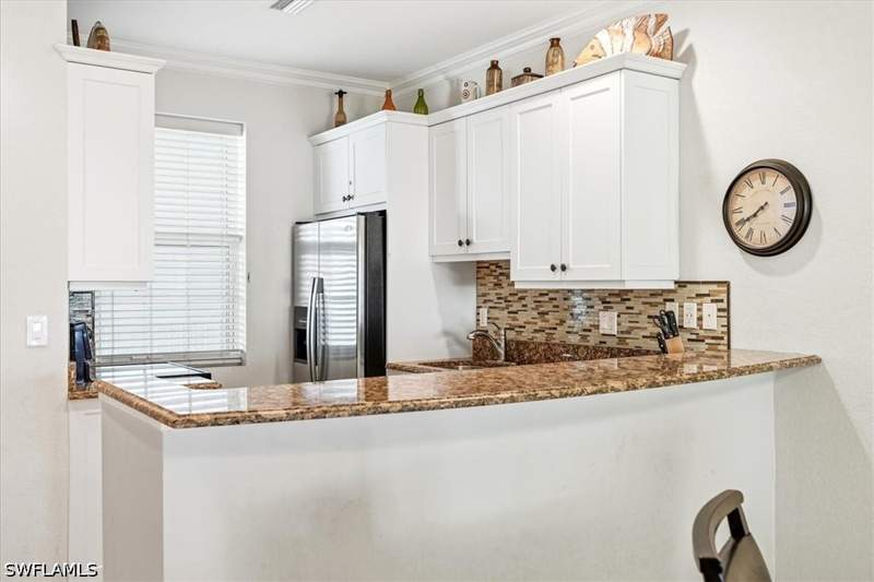 2 bedroom Condominium at 140 Palm St 207, Olde Marco Inn, Marco Island — photo 5