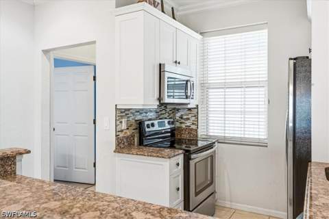 140 Palm St 207, Marco Island FL - photo 6 of 30