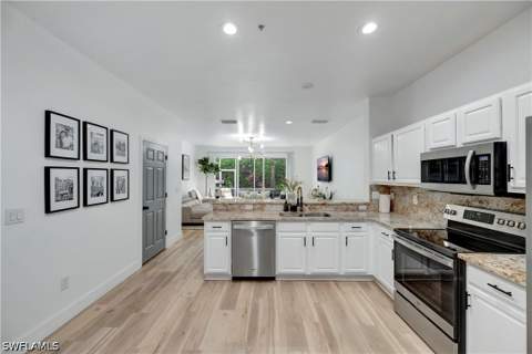 16082 Caldera Ln, Naples FL - photo 8 of 25