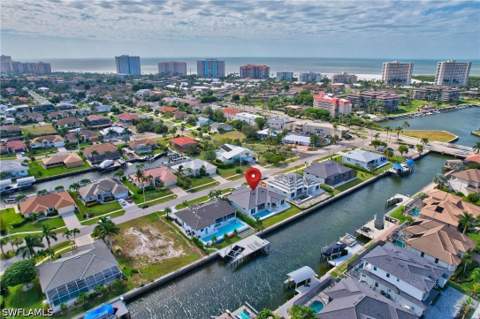 768 Amazon Ct, Marco Island FL - photo 12 of 37