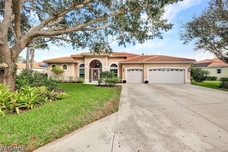 4 bedroom SingleFamilyResidence at 9411 Cedar Creek Dr, Cedar Creek, Bonita Springs — photo 2