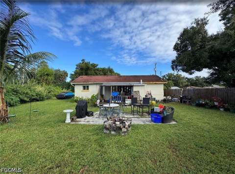 559 San Bernardino St, North Fort Myers FL - photo 12 of 12