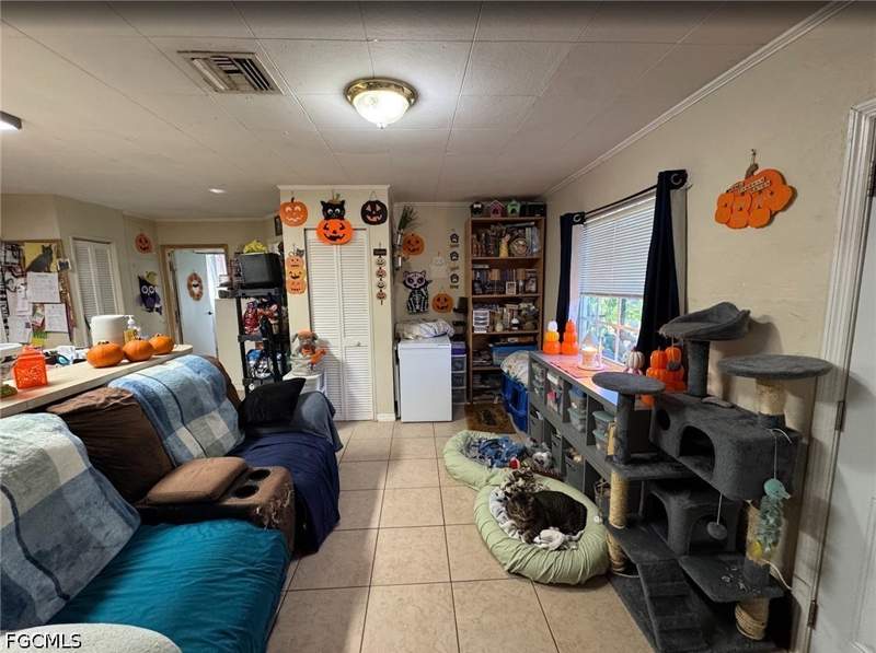 2 bedroom SingleFamilyResidence at 559 San Bernardino St, Palmona Park, North Fort Myers — photo 5