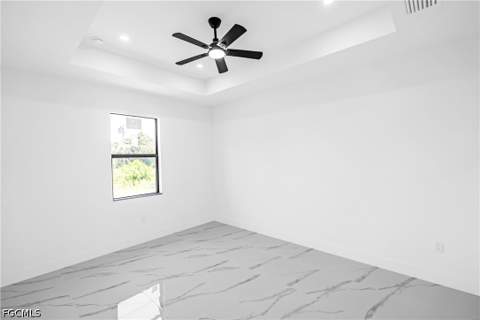 433 Rayford St, Lehigh Acres FL - photo 11 of 39