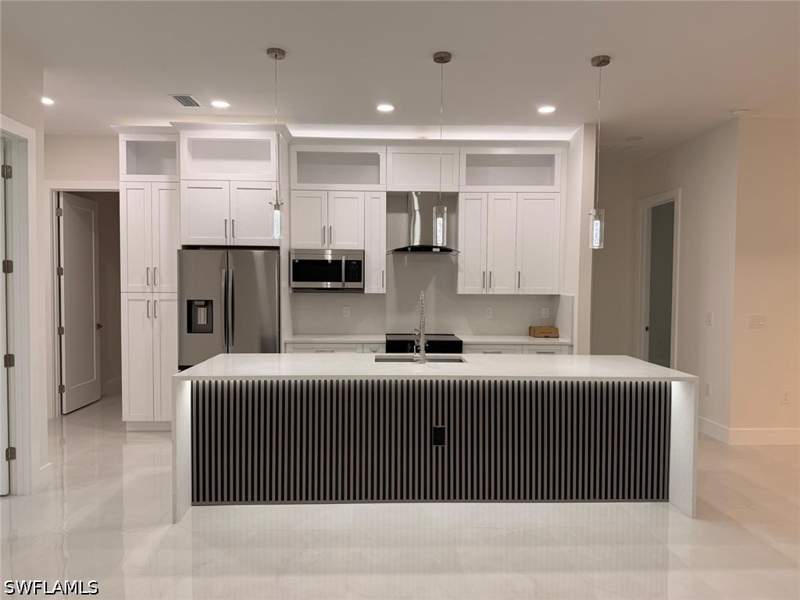 4 bedroom SingleFamilyResidence at 4587 45th Ave NE, Golden Gate Estates, Naples — photo 5