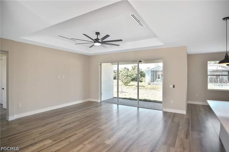 4 bedroom SingleFamilyResidence at 1906 NW 28th Ave, Cape Coral, Cape Coral — photo 3