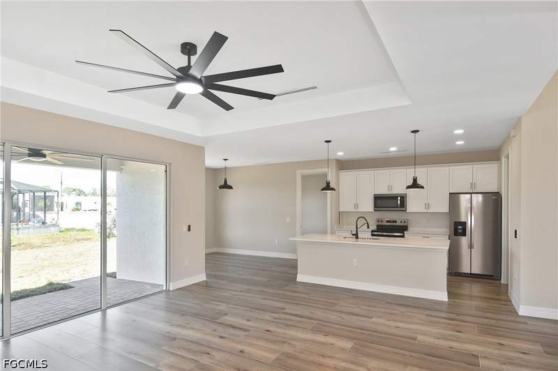 4 bedroom SingleFamilyResidence at 1906 NW 28th Ave, Cape Coral, Cape Coral — photo 4