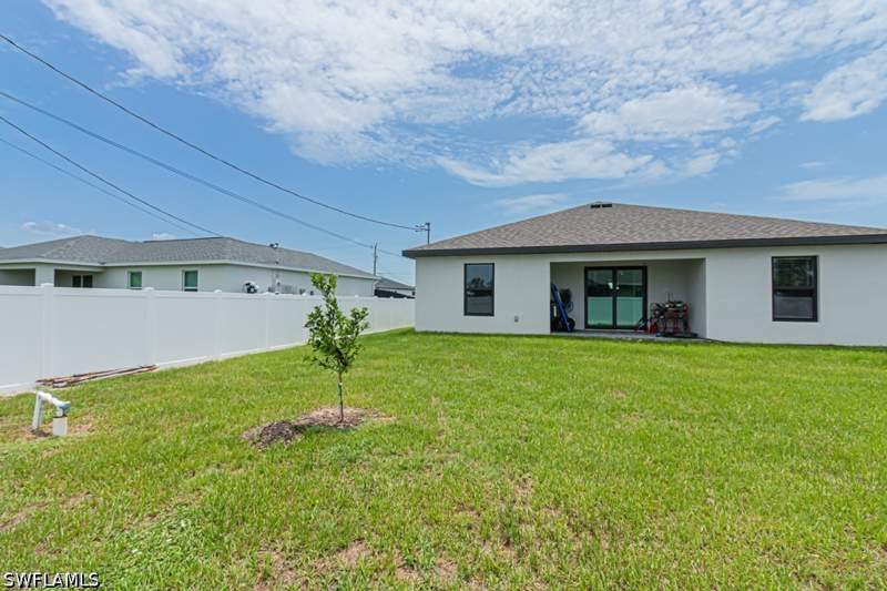 3 bedroom SingleFamilyResidence at 2902 NW 6th Ave, Cape Coral, Cape Coral — photo 2