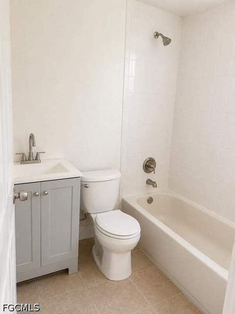 3516 E Riverside Dr, Fort Myers FL - photo 19 of 22