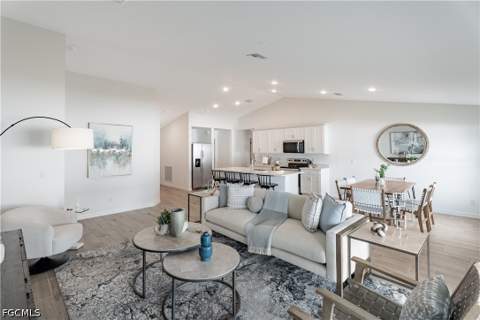 2019 NE 9th Ave, Cape Coral FL - photo 6 of 15
