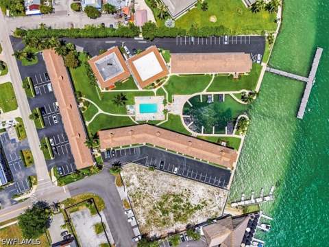 850 Palm St F2, Marco Island FL - photo 12 of 21