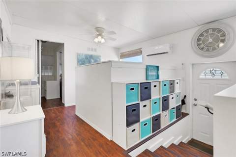 386 Leopard Ln 386, Naples FL - photo 16 of 48