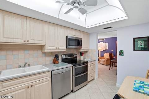 7146 Estero Blvd 212, Fort Myers Beach FL - photo 14 of 39