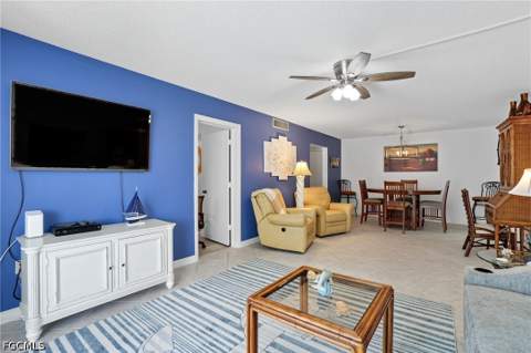 7146 Estero Blvd 212, Fort Myers Beach FL - photo 8 of 39