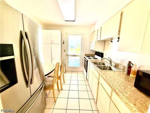 4 Desert Ash Ct, Lehigh Acres FL - photo 14 of 20