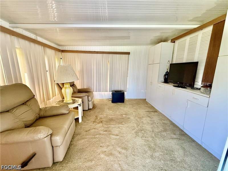 2 bedroom Attached at 4 Desert Ash Ct, Pinewood Condominium, Lehigh Acres — photo 5