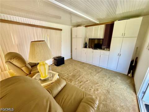 4 Desert Ash Ct, Lehigh Acres FL - photo 6 of 20
