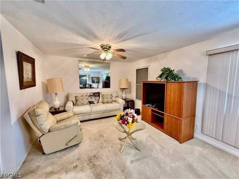 4 Desert Ash Ct, Lehigh Acres FL - photo 8 of 20