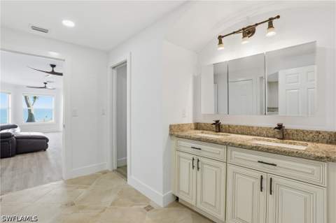 266 Curlew St, Fort Myers Beach FL - photo 24 of 50
