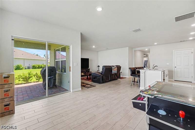 3 bedroom SingleFamilyResidence at 20313 Camino Torcido Loop, Magnolia Landing, North Fort Myers — photo 4