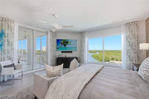 13665 Vanderbilt Dr 603, Naples FL - photo 17 of 33