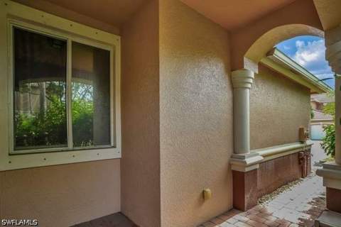 17546 Cherry Ridge Ln, Fort Myers FL - photo 6 of 26
