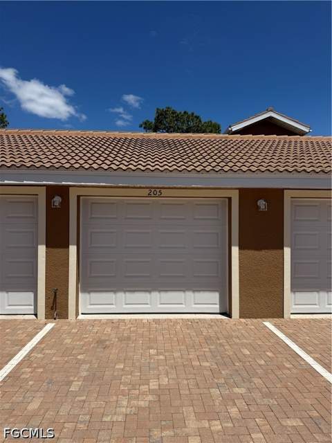 1137 Winding Pines Cir 205, Cape Coral FL - photo 18 of 23