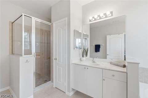 2513 Keystone Lake Dr, Cape Coral FL - photo 20 of 46