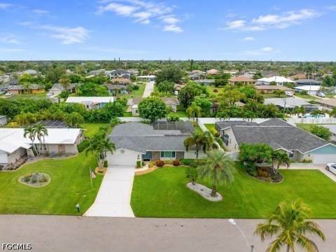 1220 SE 22nd St, Cape Coral FL - photo 9 of 42
