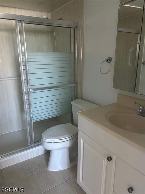 4260 SE 20th Pl 205, Cape Coral FL - photo 10 of 26