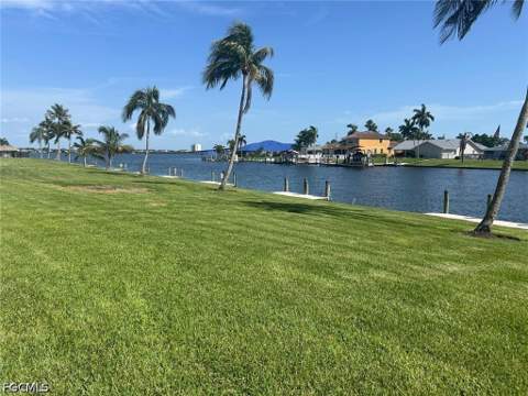4260 SE 20th Pl 205, Cape Coral FL - photo 16 of 26