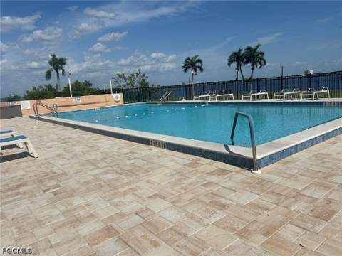 4260 SE 20th Pl 205, Cape Coral FL - photo 24 of 26