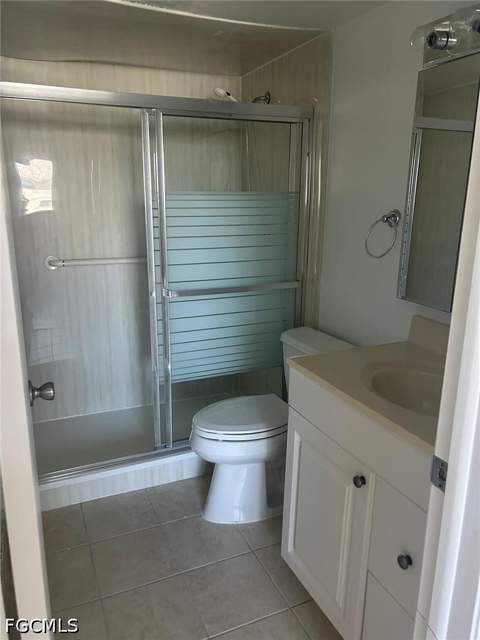 4260 SE 20th Pl 205, Cape Coral FL - photo 9 of 26