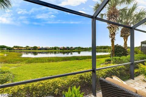10523 Bella Vista Dr, Fort Myers FL - photo 9 of 50