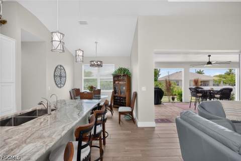 1605 SW 43rd St, Cape Coral FL - photo 10 of 43