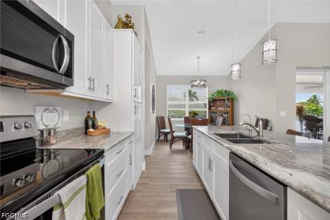 1605 SW 43rd St, Cape Coral FL - photo 8 of 43