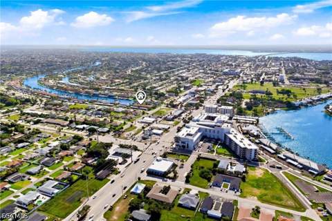 4711 SE 5th Ave 7, Cape Coral FL - photo 6 of 33