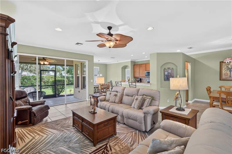 3 bedroom SingleFamilyResidence at 13818 Village Creek Dr, Colonial Shores, Fort Myers — photo 2