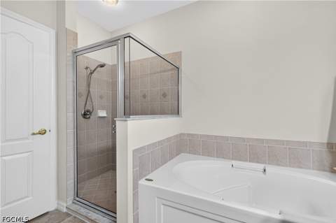 13818 Village Creek Dr, Fort Myers FL - photo 22 of 32