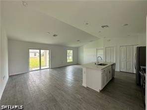 3 bedroom SingleFamilyResidence at 2131 NW 24th Ter, Cape Coral, Cape Coral — photo 2
