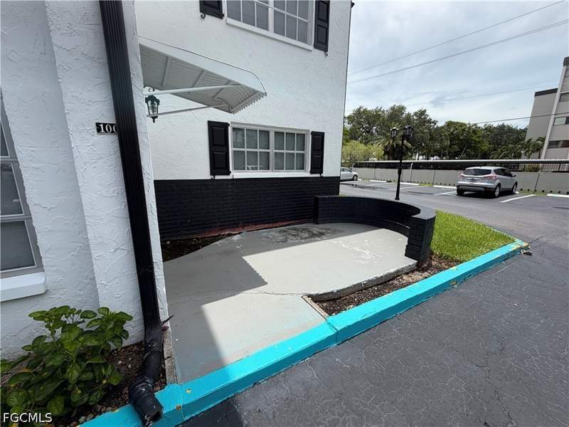 1 bedroom Condominium at 3704 Broadway 100, Windsor West, Fort Myers — photo 2