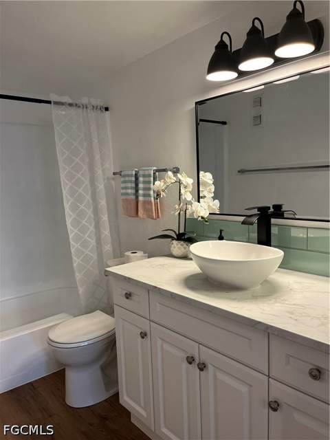 3704 Broadway 100, Fort Myers FL - photo 6 of 14
