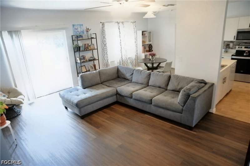 3 bedroom SingleFamilyResidence at 1220 Cloplon St E, Lehigh Acres, Lehigh Acres — photo 4